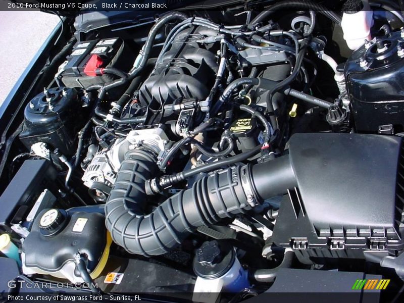 Black / Charcoal Black 2010 Ford Mustang V6 Coupe