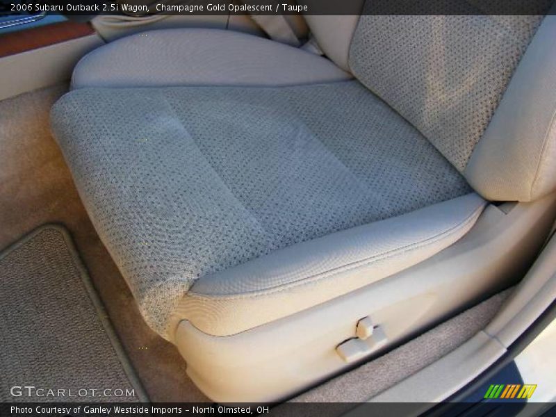 Champagne Gold Opalescent / Taupe 2006 Subaru Outback 2.5i Wagon