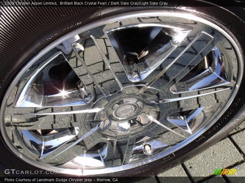 Brilliant Black Crystal Pearl / Dark Slate Gray/Light Slate Gray 2009 Chrysler Aspen Limited