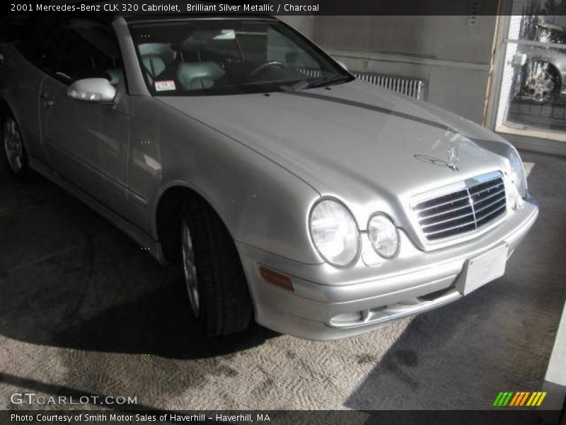 Brilliant Silver Metallic / Charcoal 2001 Mercedes-Benz CLK 320 Cabriolet