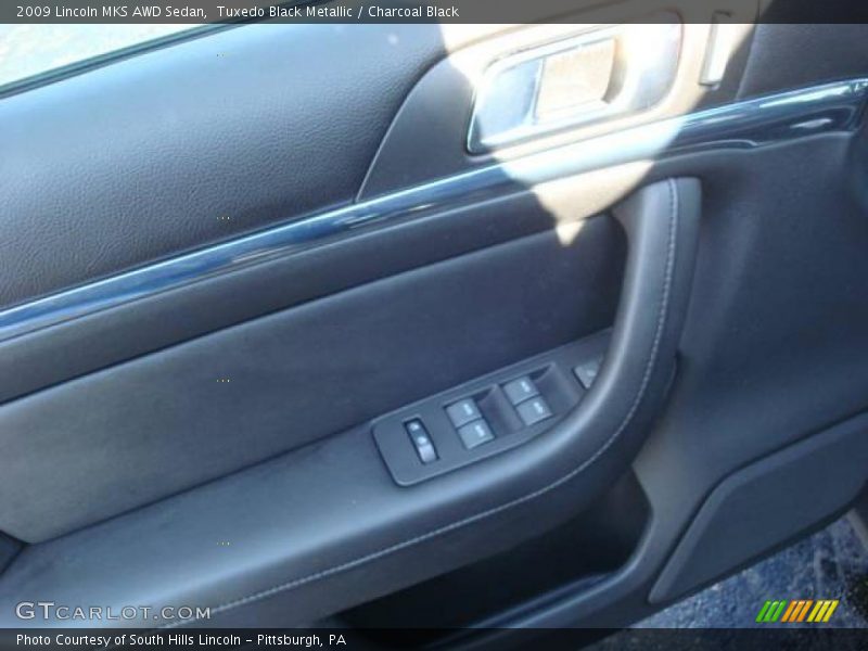 Tuxedo Black Metallic / Charcoal Black 2009 Lincoln MKS AWD Sedan