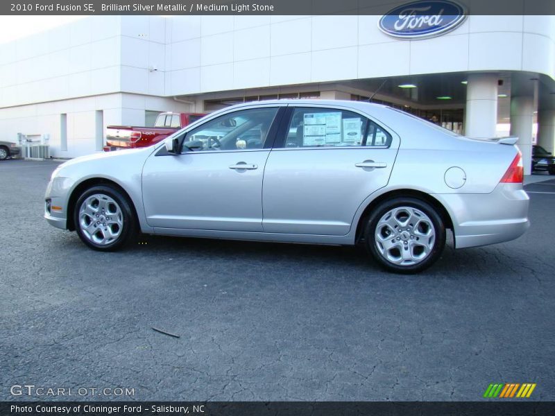 Brilliant Silver Metallic / Medium Light Stone 2010 Ford Fusion SE