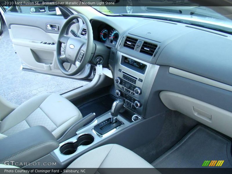 Brilliant Silver Metallic / Medium Light Stone 2010 Ford Fusion SE