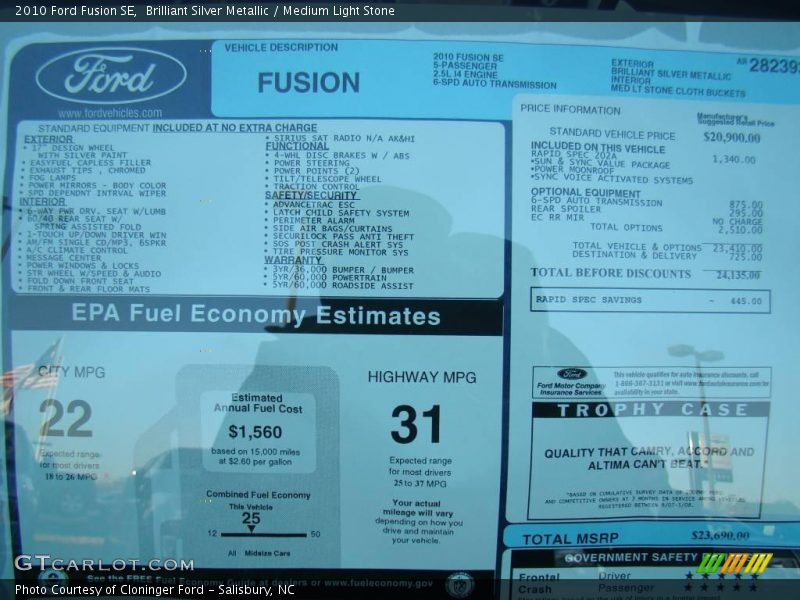 Brilliant Silver Metallic / Medium Light Stone 2010 Ford Fusion SE
