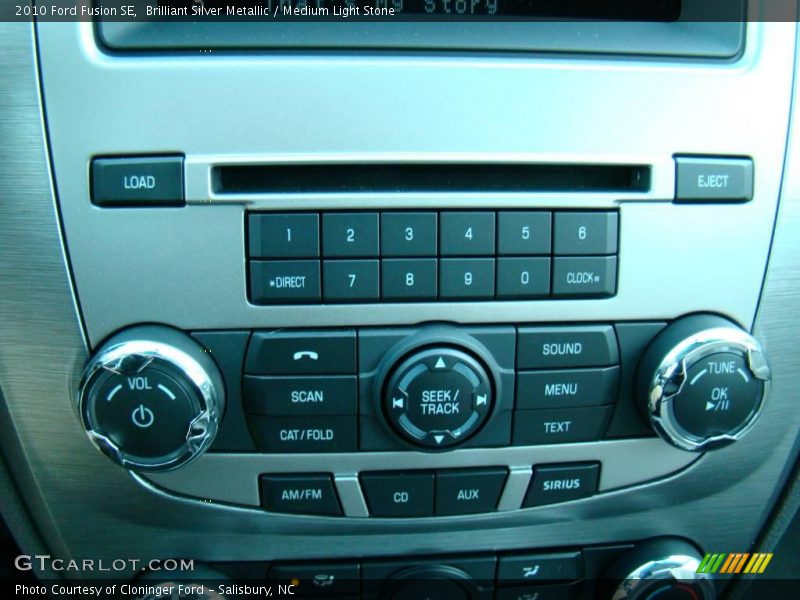 Brilliant Silver Metallic / Medium Light Stone 2010 Ford Fusion SE