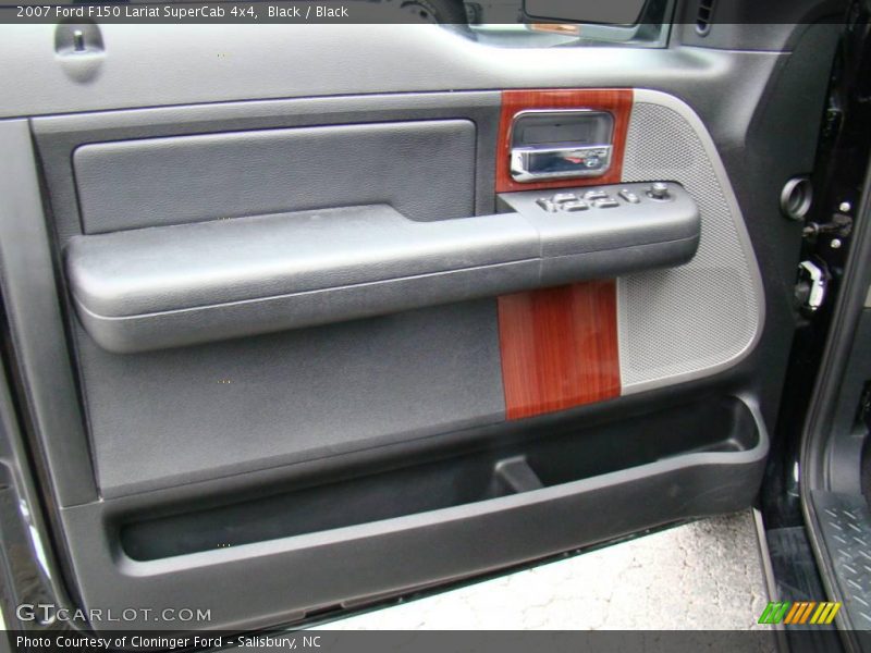 Black / Black 2007 Ford F150 Lariat SuperCab 4x4