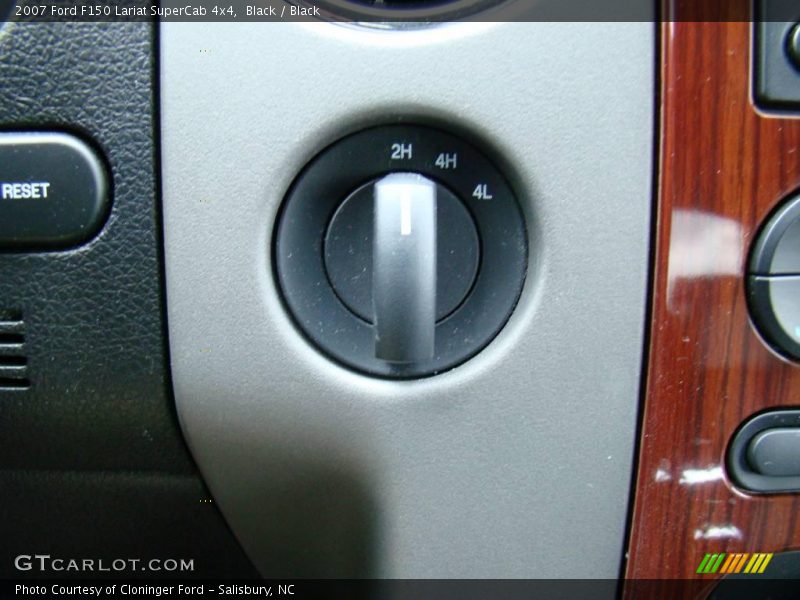 Black / Black 2007 Ford F150 Lariat SuperCab 4x4