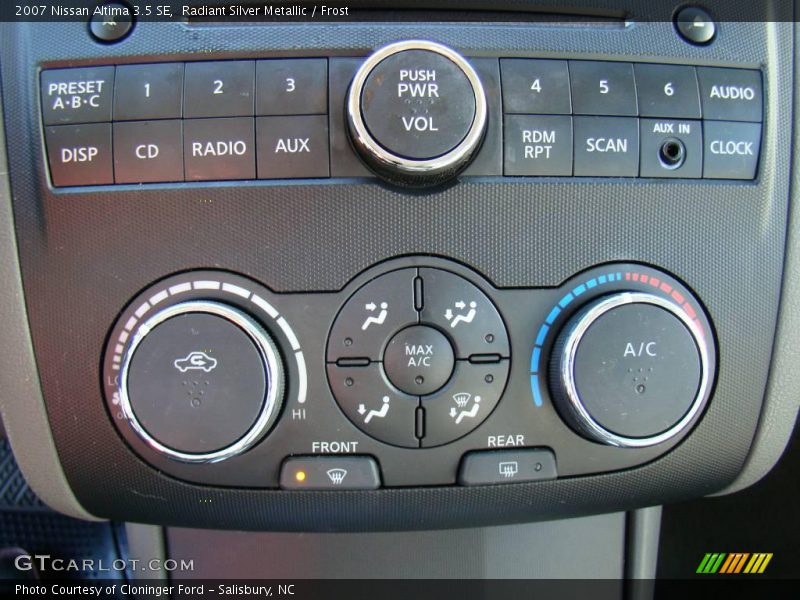 Radiant Silver Metallic / Frost 2007 Nissan Altima 3.5 SE