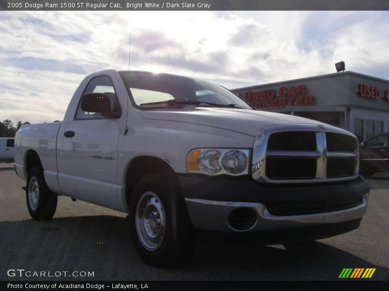 Bright White / Dark Slate Gray 2005 Dodge Ram 1500 ST Regular Cab