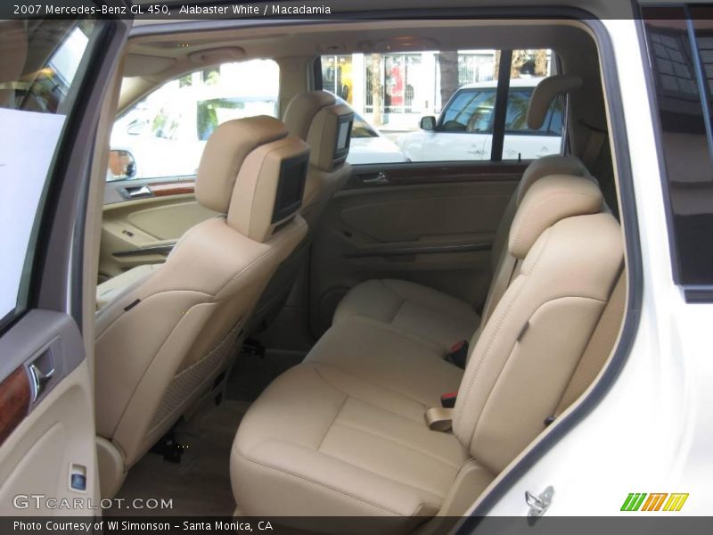 Alabaster White / Macadamia 2007 Mercedes-Benz GL 450