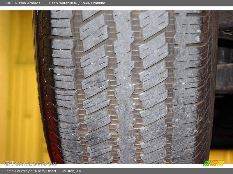 Deep Water Blue / Steel/Titanium 2005 Nissan Armada LE