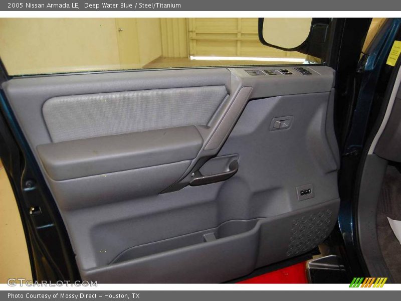 Deep Water Blue / Steel/Titanium 2005 Nissan Armada LE