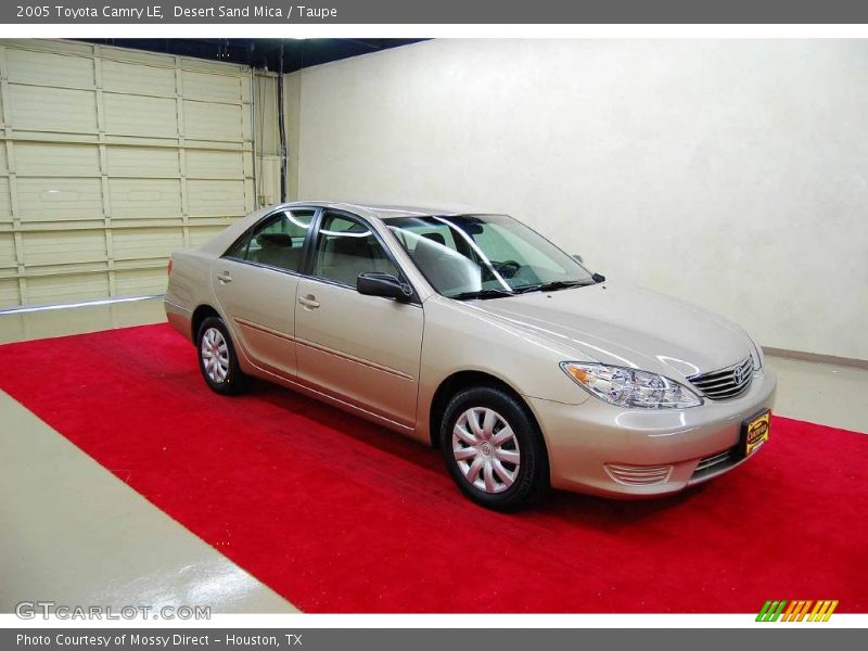 Desert Sand Mica / Taupe 2005 Toyota Camry LE