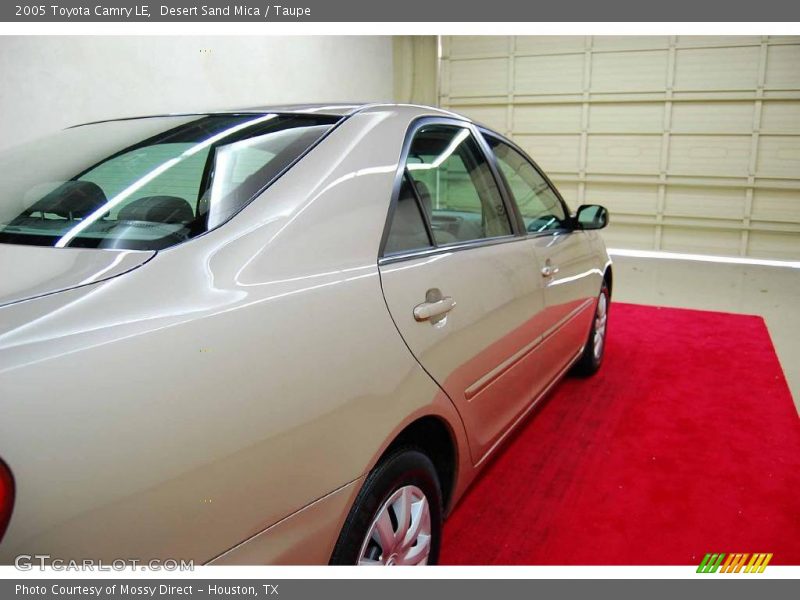 Desert Sand Mica / Taupe 2005 Toyota Camry LE