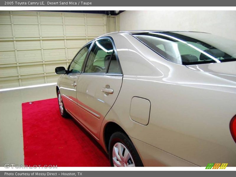 Desert Sand Mica / Taupe 2005 Toyota Camry LE