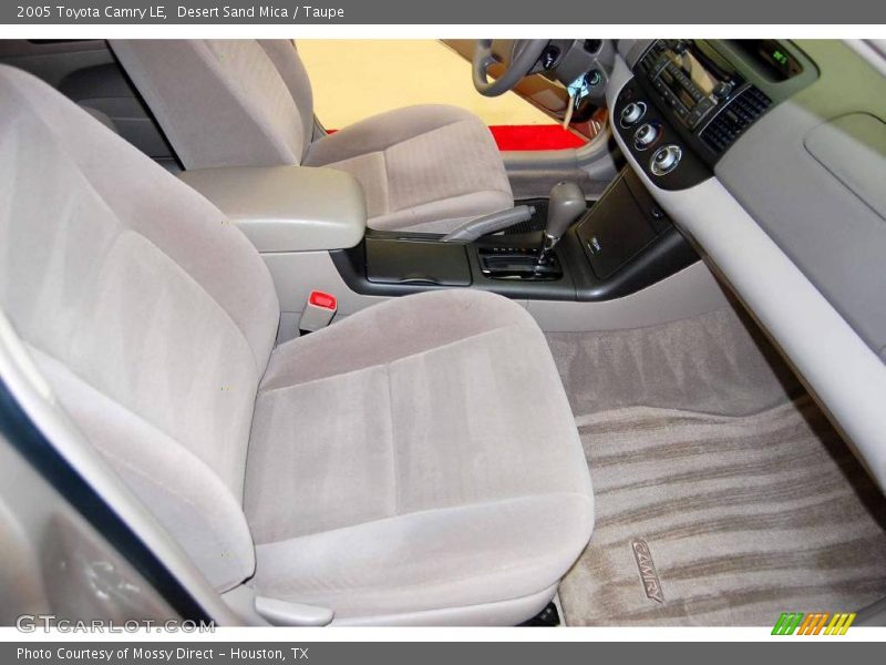 Desert Sand Mica / Taupe 2005 Toyota Camry LE
