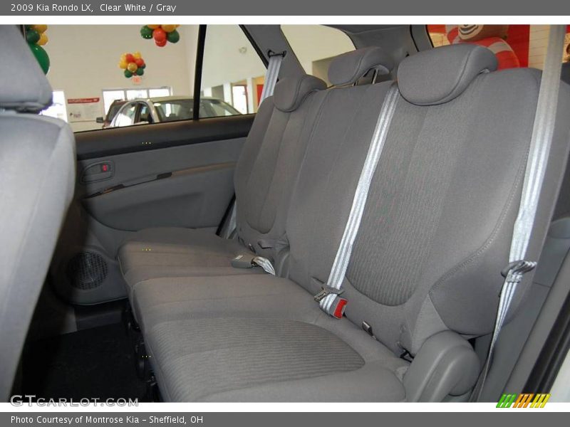 Clear White / Gray 2009 Kia Rondo LX