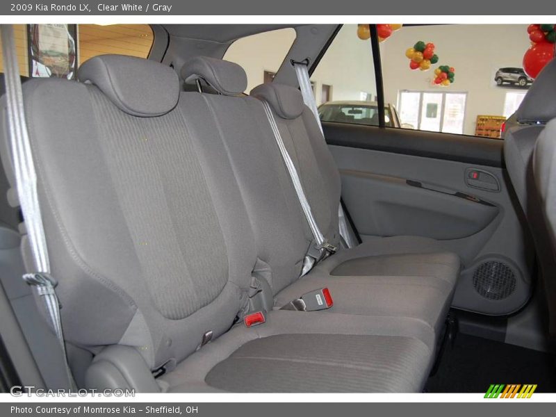 Clear White / Gray 2009 Kia Rondo LX