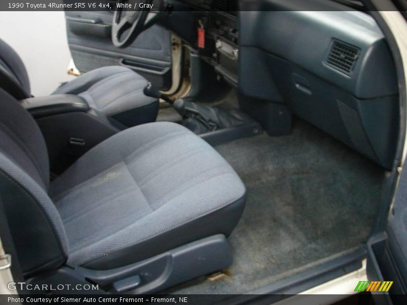 White / Gray 1990 Toyota 4Runner SR5 V6 4x4