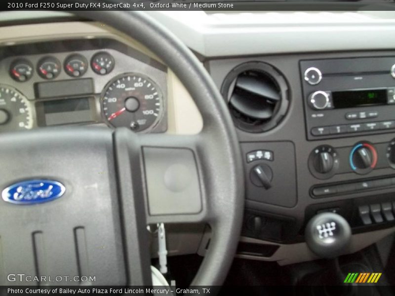 Oxford White / Medium Stone 2010 Ford F250 Super Duty FX4 SuperCab 4x4