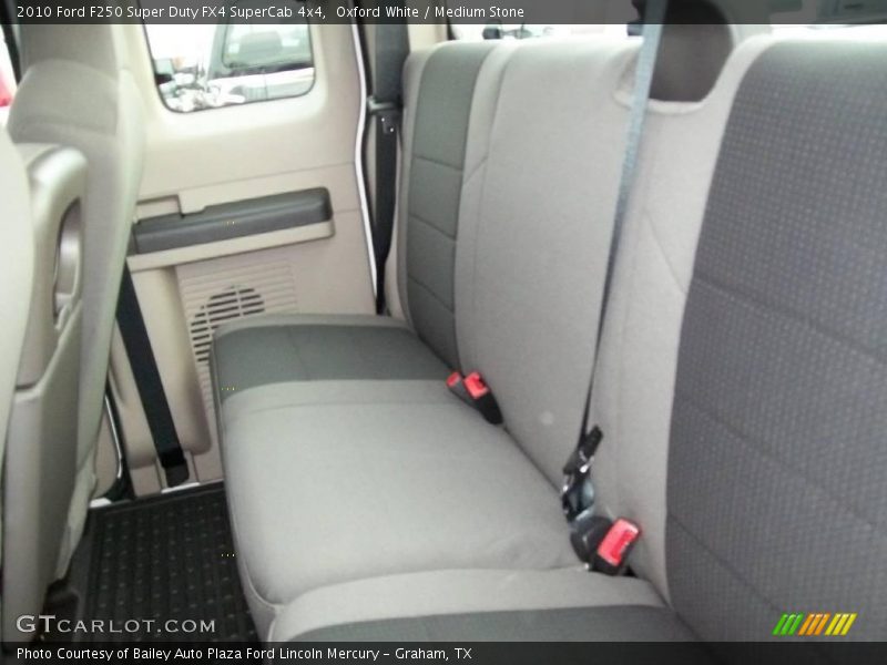 Oxford White / Medium Stone 2010 Ford F250 Super Duty FX4 SuperCab 4x4