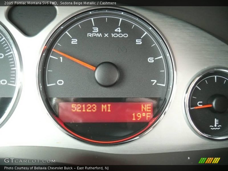 Sedona Beige Metallic / Cashmere 2005 Pontiac Montana SV6 FWD