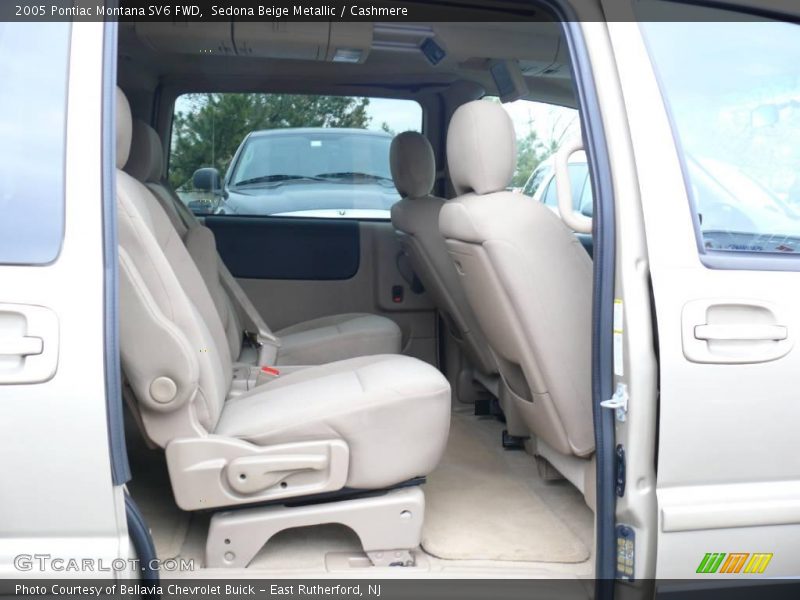 Sedona Beige Metallic / Cashmere 2005 Pontiac Montana SV6 FWD