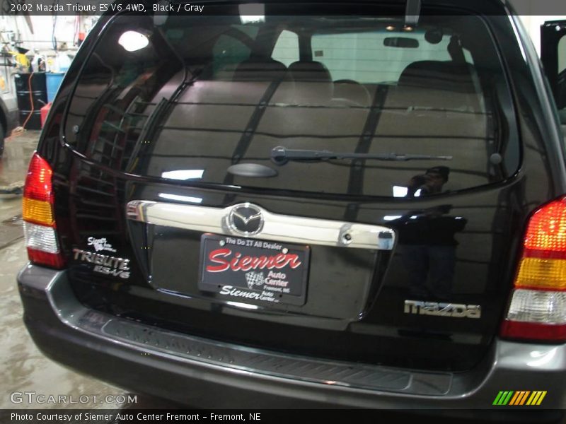 Black / Gray 2002 Mazda Tribute ES V6 4WD