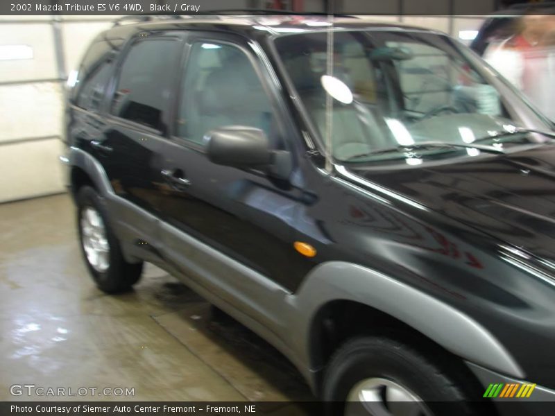 Black / Gray 2002 Mazda Tribute ES V6 4WD