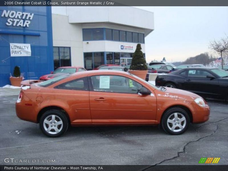 Sunburst Orange Metallic / Gray 2006 Chevrolet Cobalt LS Coupe