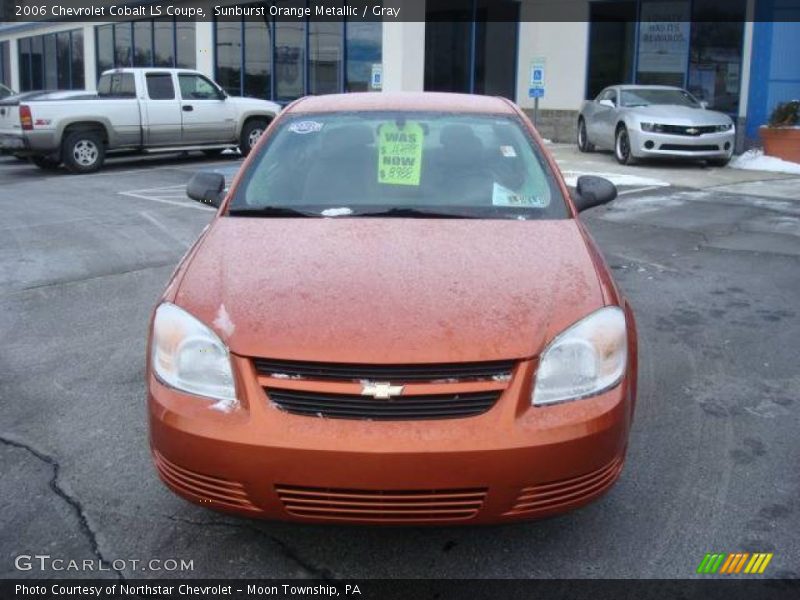 Sunburst Orange Metallic / Gray 2006 Chevrolet Cobalt LS Coupe