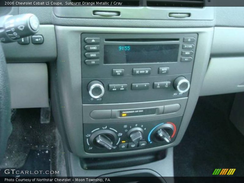Sunburst Orange Metallic / Gray 2006 Chevrolet Cobalt LS Coupe