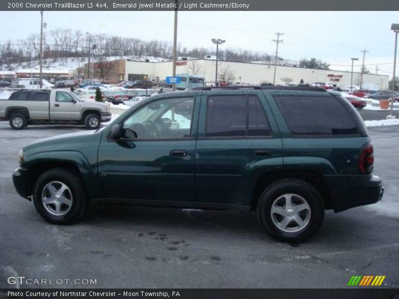 Emerald Jewel Metallic / Light Cashmere/Ebony 2006 Chevrolet TrailBlazer LS 4x4