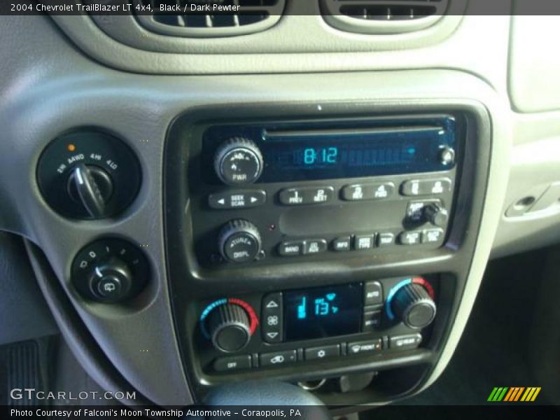 Black / Dark Pewter 2004 Chevrolet TrailBlazer LT 4x4