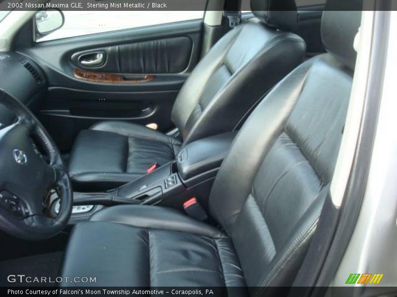 Sterling Mist Metallic / Black 2002 Nissan Maxima GLE