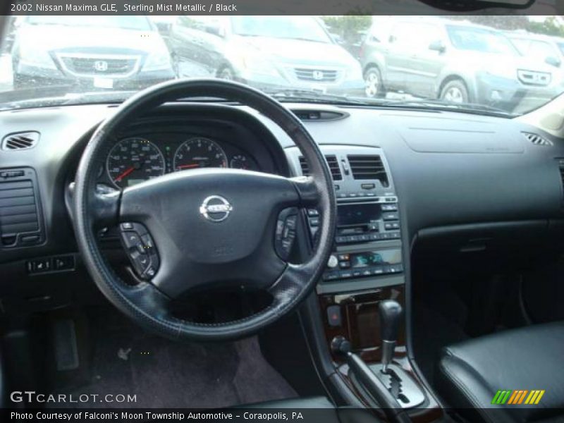 Sterling Mist Metallic / Black 2002 Nissan Maxima GLE