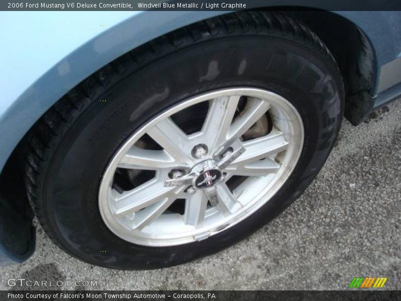 Windveil Blue Metallic / Light Graphite 2006 Ford Mustang V6 Deluxe Convertible