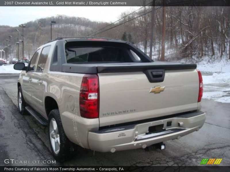 Gold Mist Metallic / Ebony/Light Cashmere 2007 Chevrolet Avalanche LS