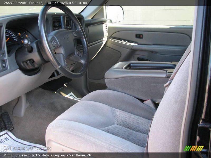 Black / Gray/Dark Charcoal 2005 Chevrolet Tahoe LS