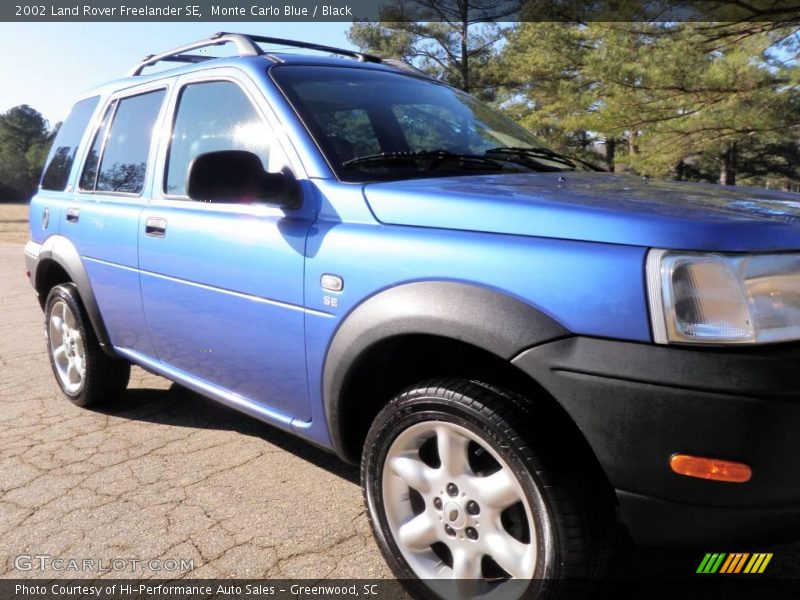 Monte Carlo Blue / Black 2002 Land Rover Freelander SE