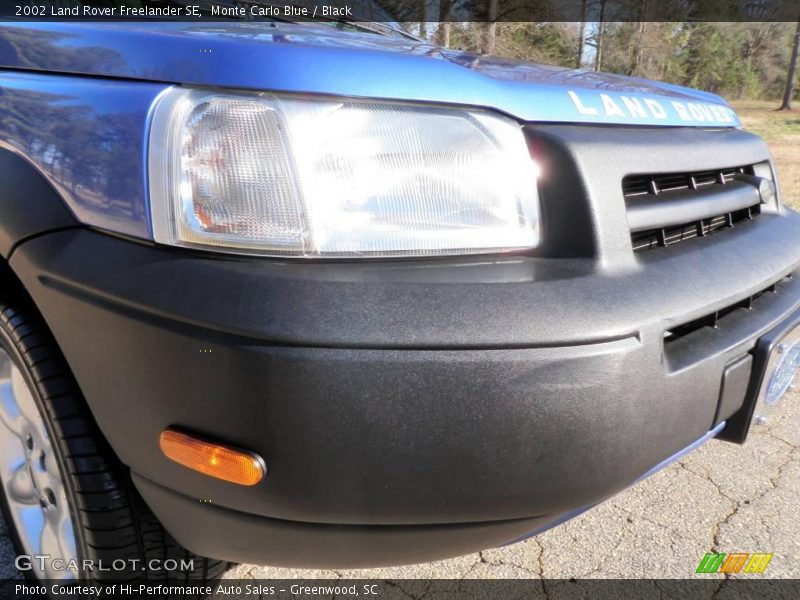 Monte Carlo Blue / Black 2002 Land Rover Freelander SE