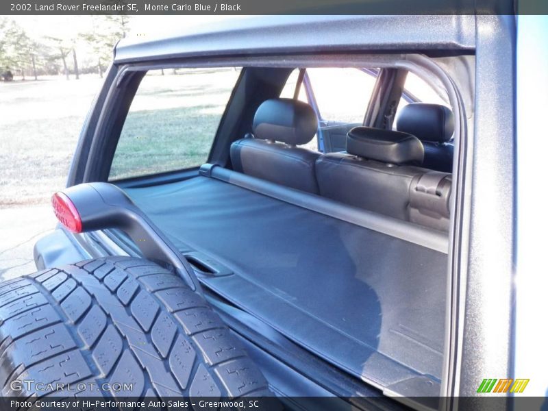 Monte Carlo Blue / Black 2002 Land Rover Freelander SE