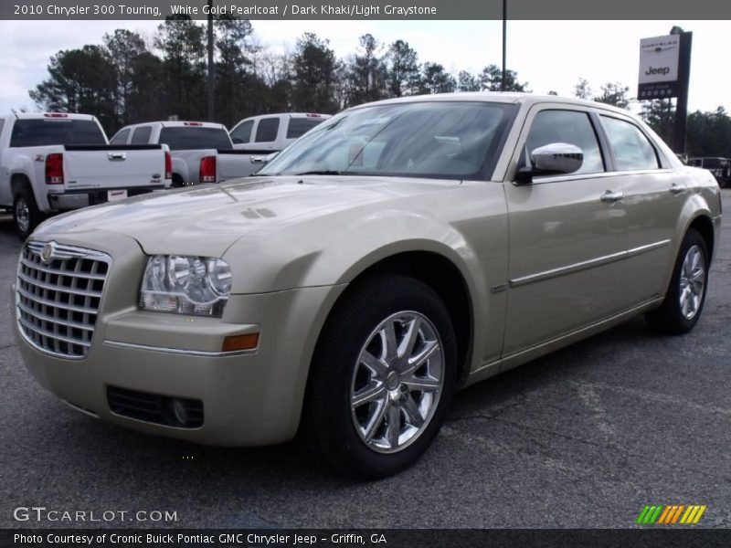 White Gold Pearlcoat / Dark Khaki/Light Graystone 2010 Chrysler 300 Touring