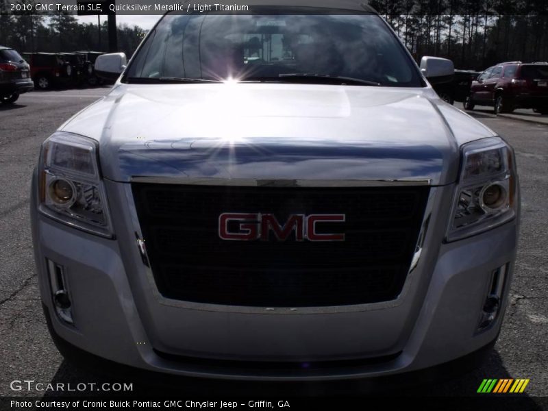 Quicksilver Metallic / Light Titanium 2010 GMC Terrain SLE