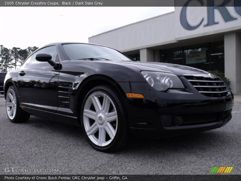 Front 3/4 View of 2005 Crossfire Coupe