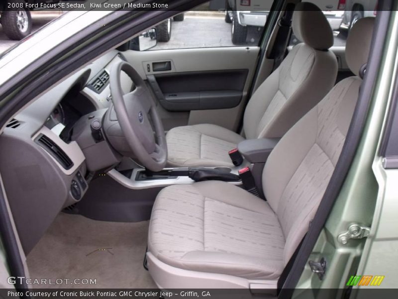 Kiwi Green / Medium Stone 2008 Ford Focus SE Sedan