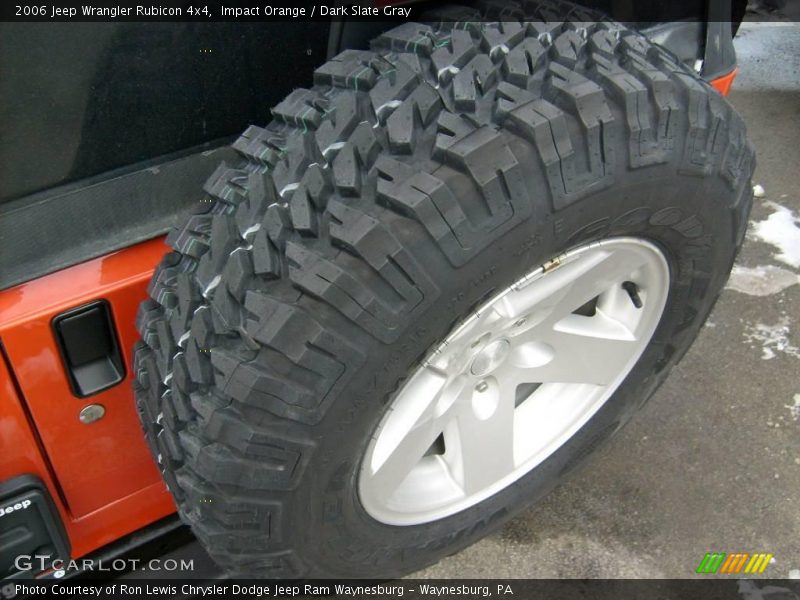 Impact Orange / Dark Slate Gray 2006 Jeep Wrangler Rubicon 4x4