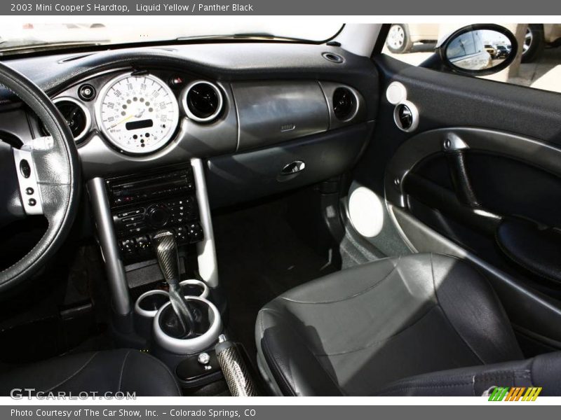 Liquid Yellow / Panther Black 2003 Mini Cooper S Hardtop