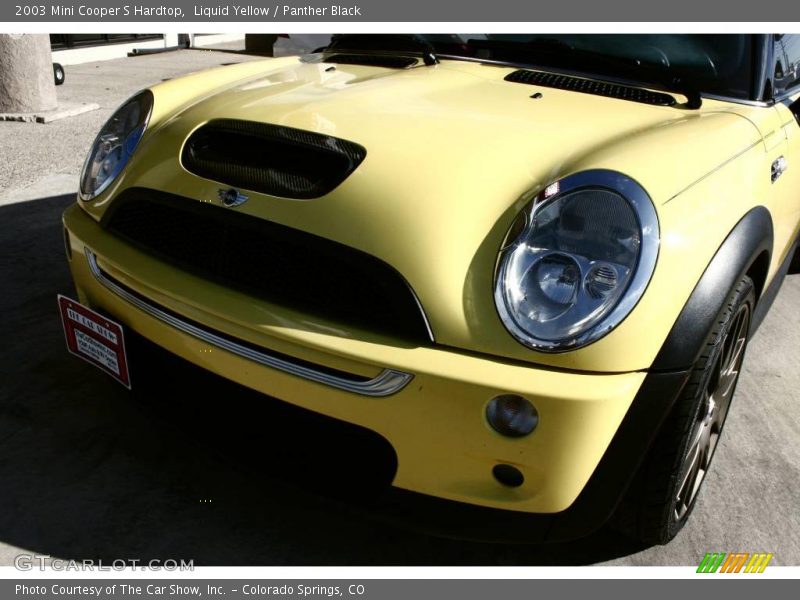 Liquid Yellow / Panther Black 2003 Mini Cooper S Hardtop