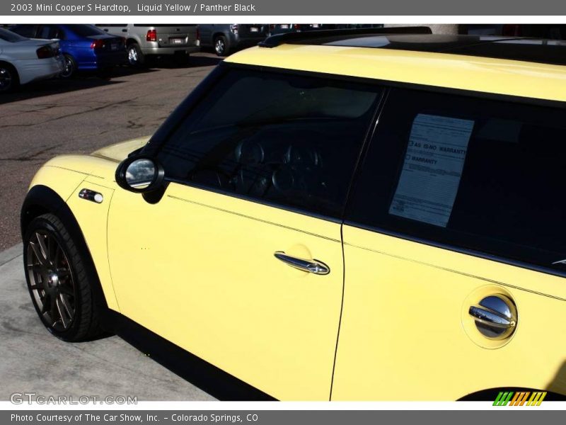 Liquid Yellow / Panther Black 2003 Mini Cooper S Hardtop